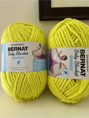 Bernat Baby Blanket Sparkle Yarn - Limeade sparkle